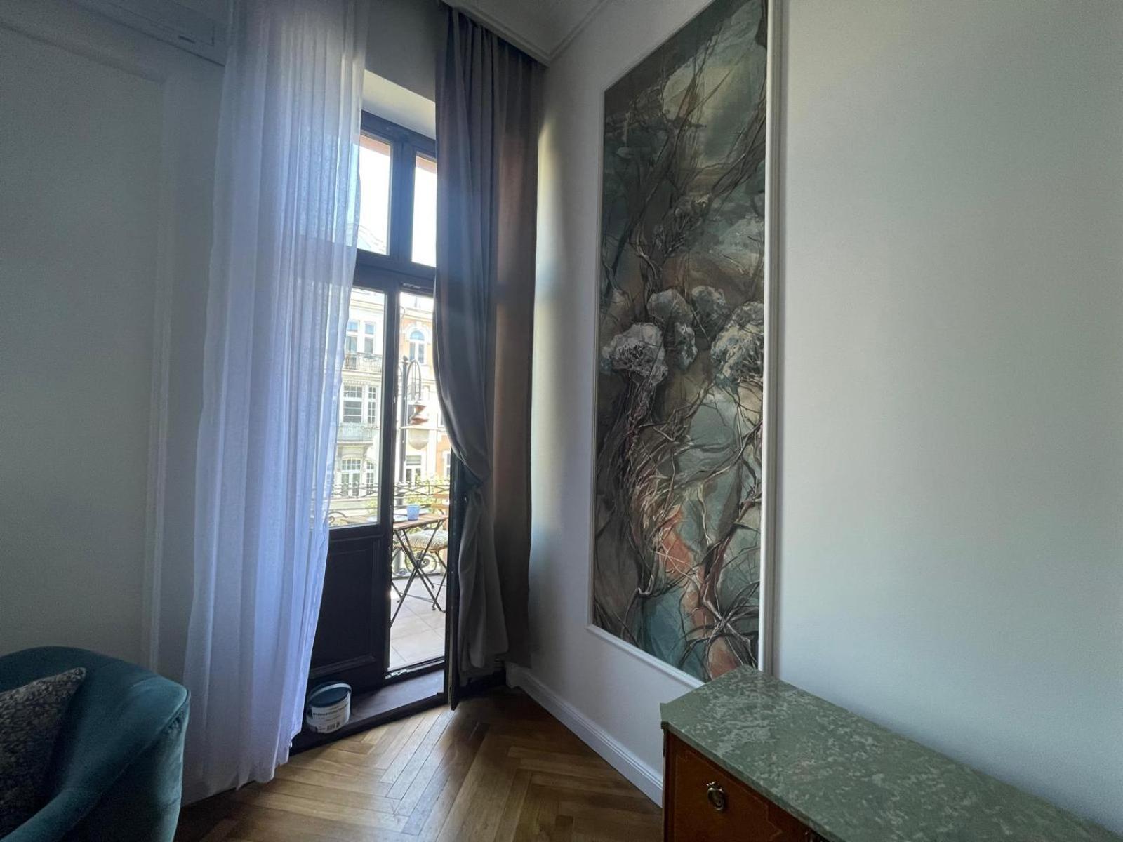 Apartment Teatralny Gdanska No.81 *